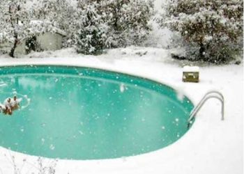 winter pool aqvam
