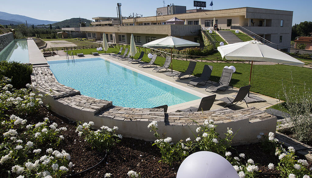 Arezzo costruzioni piscina Aqvam (2)