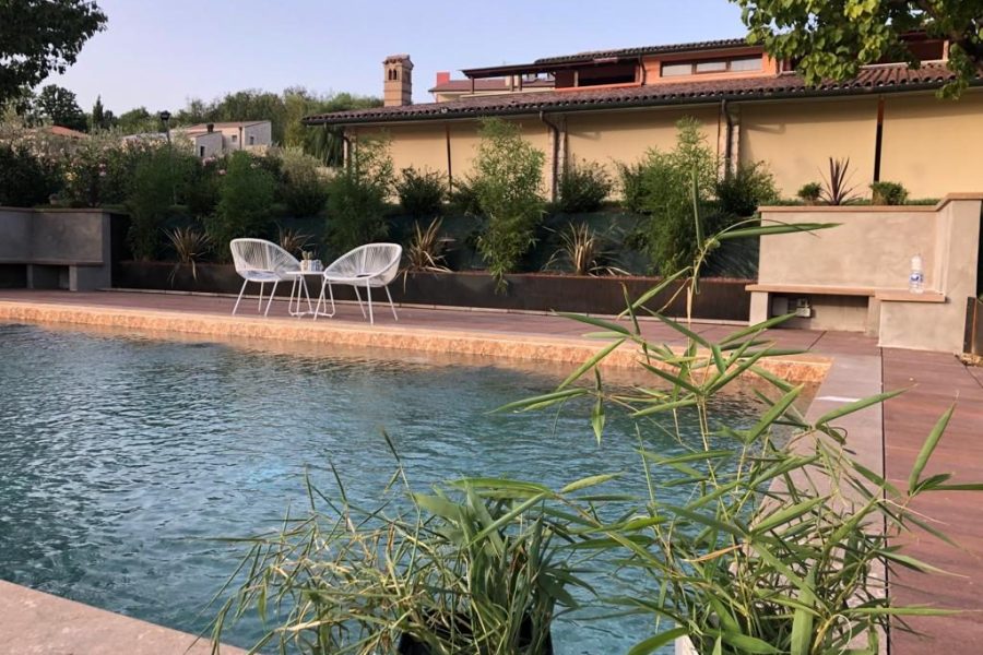 La piscina e la casa